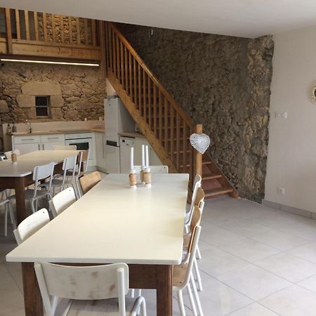 Le Petit Monty Gite Cote Jardin Saint-Malo-du-Bois Kültér fotó